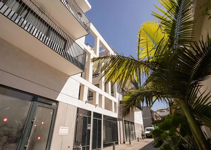 Sea View Nehemiya Apartments