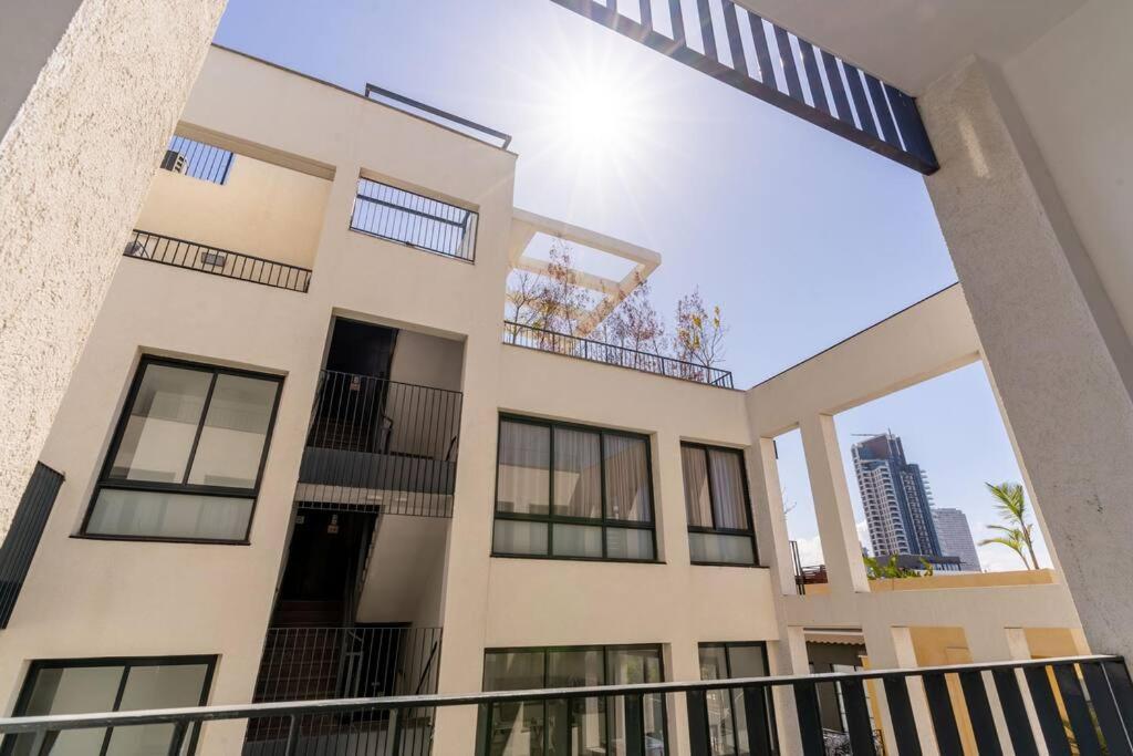 Hakerem New Luxury 3 And 2 Penthaus