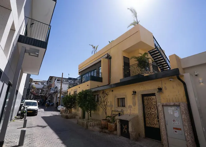 Hakerem New Luxury 3 Rooms Apartments And 2 Rooms Penthaus